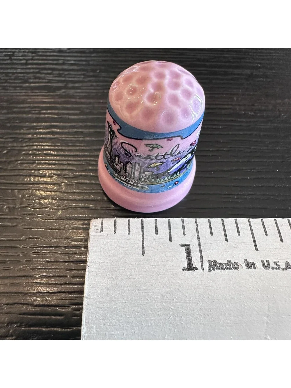 Seattle Washington Space Needle Souvenir Ceramic Thimble Pink Blue Skyline VGC